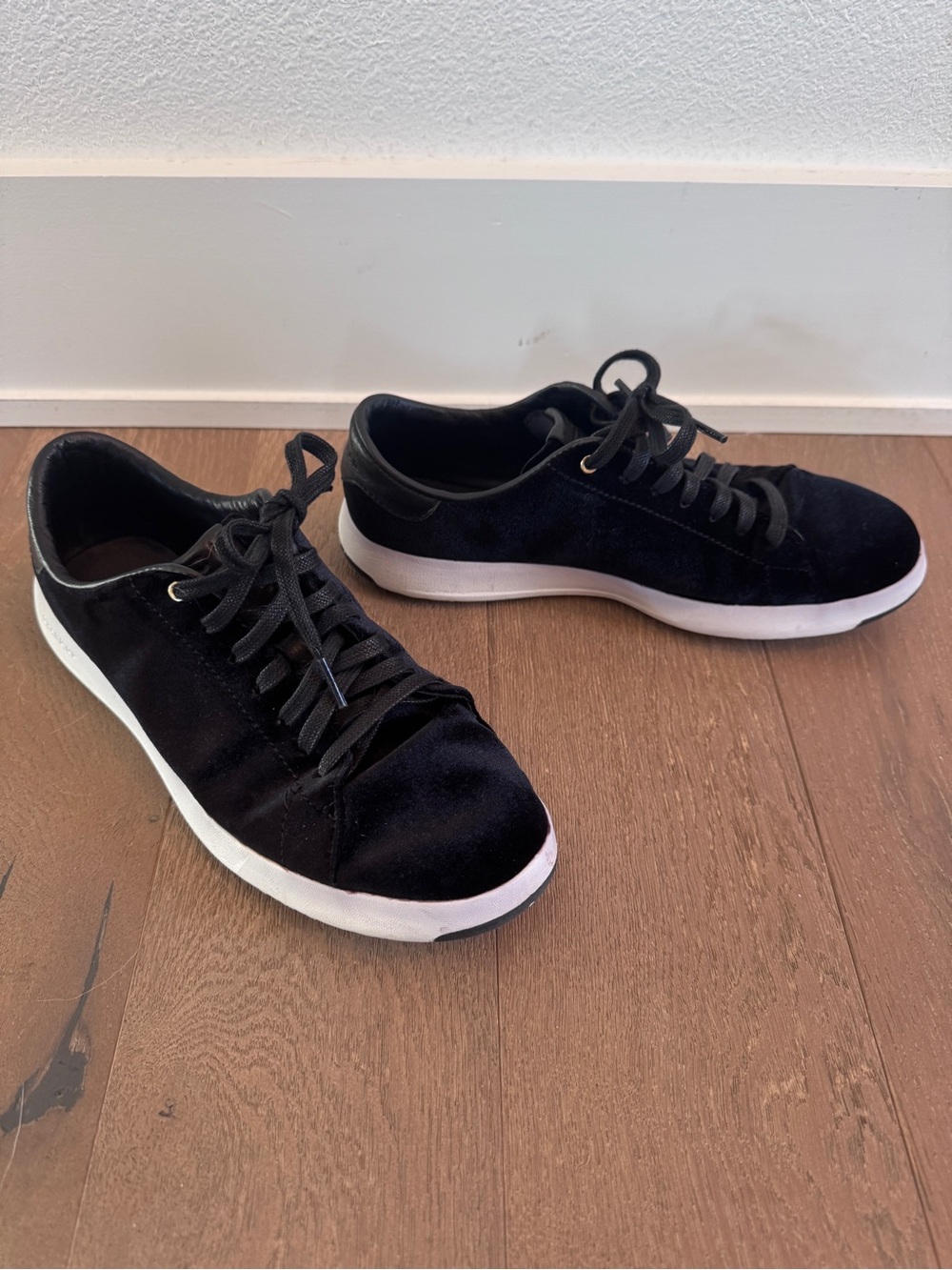 Cole Haan black velvet tennis shoes